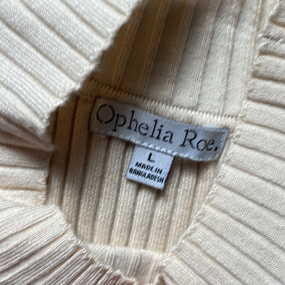 Matching Turtleneck Sweater Tanks Set - Picture 3 of 4